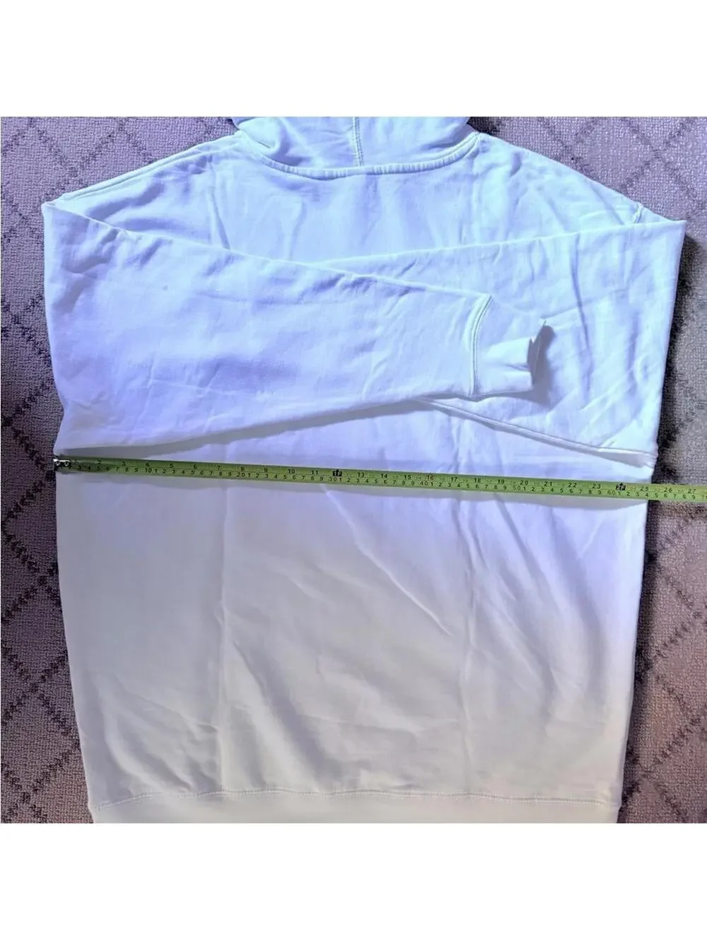 Friends long sleevewhite soft hoody 